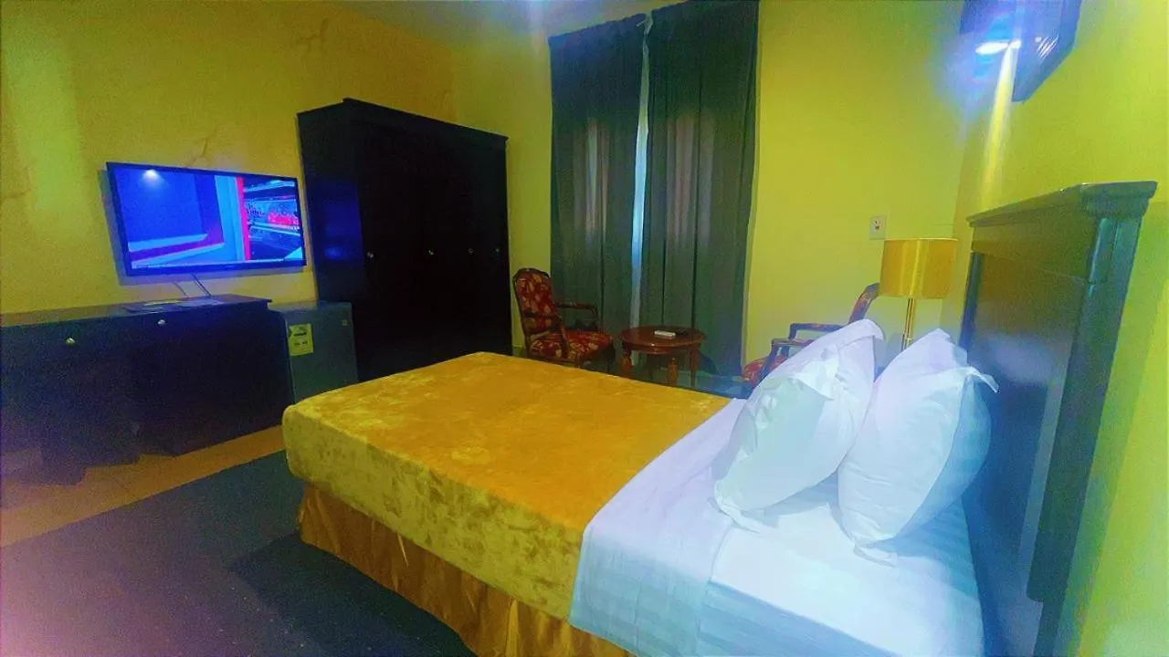 Al Orouba Hotel 리야드